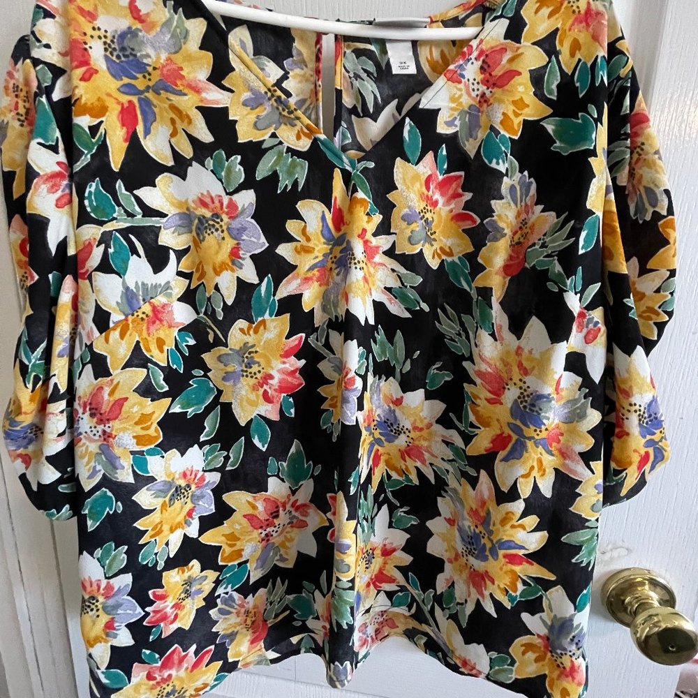Ava &Viv flowered blouse 2xl